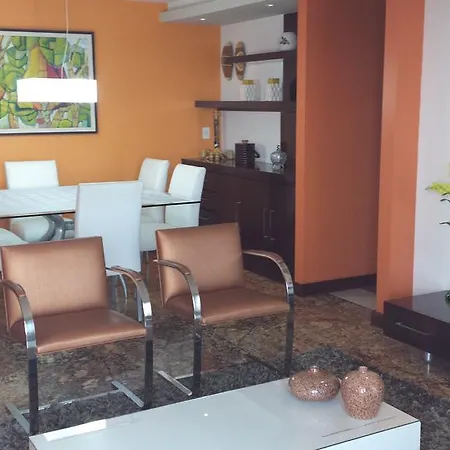 Iracema Apartamento *